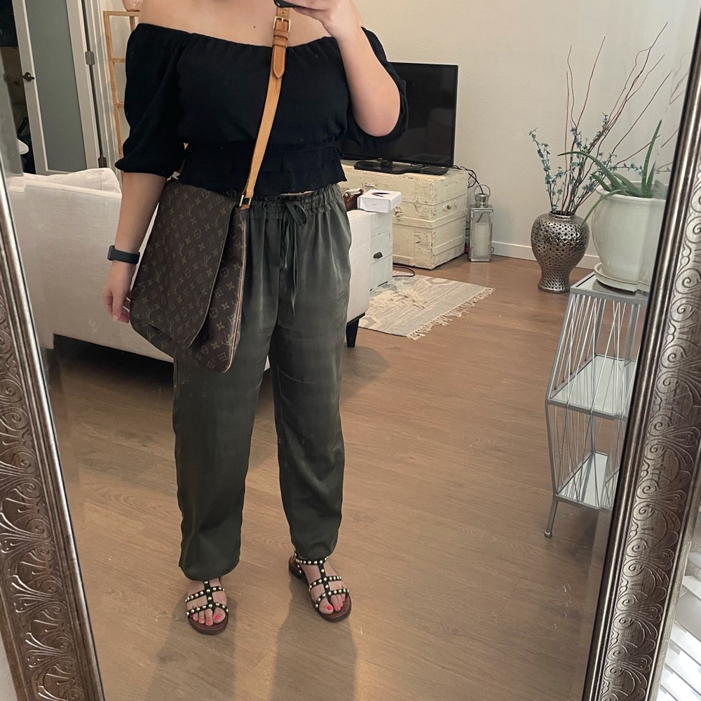 *Sold* Louis Vuitton Musette Salsa Crossbody